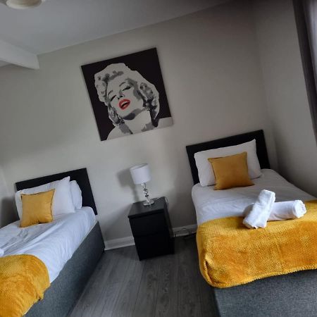 Grey Stone Studio Apartments هاليفاكس المظهر الخارجي الصورة